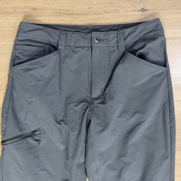 Patagonia Quandary Pants Men’s Size 34 (34x32) Gray Hiking Nylon Lightweight - Picture 3 of 6